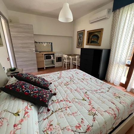 L'Essenziale Apartamento Pula Exterior foto